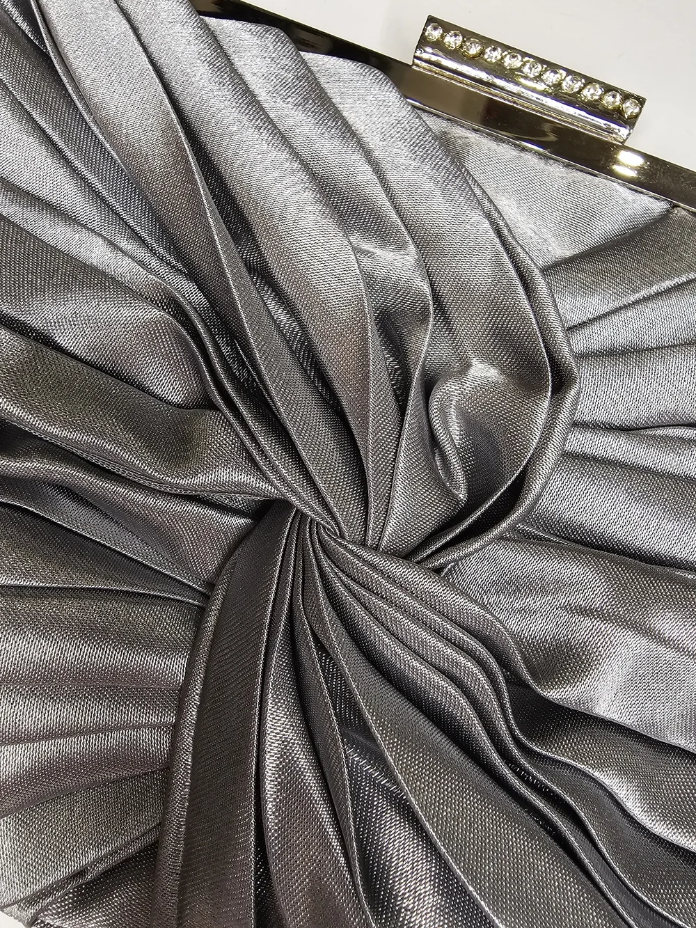 NWT Silver Satin Ruched Evening Clutch Crossbody Bag Formal Prom Wedding Chain